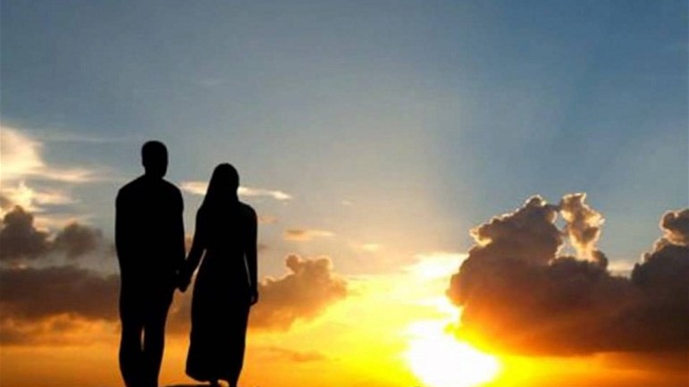 معالجة موضوع الخيانة لا يكون بفضحها