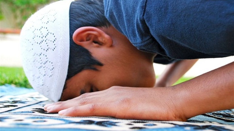 كيف أوجِّه أولادي إلى مفاهيم الدِّين؟!