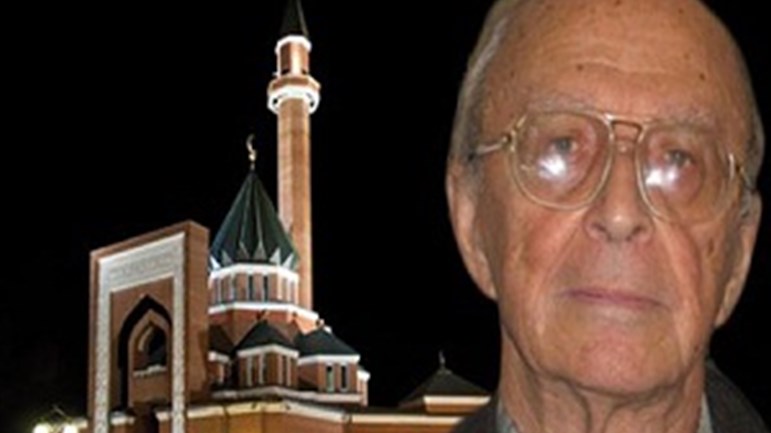 كتاب "روسيا وعالم الإسلام الرّوسي"