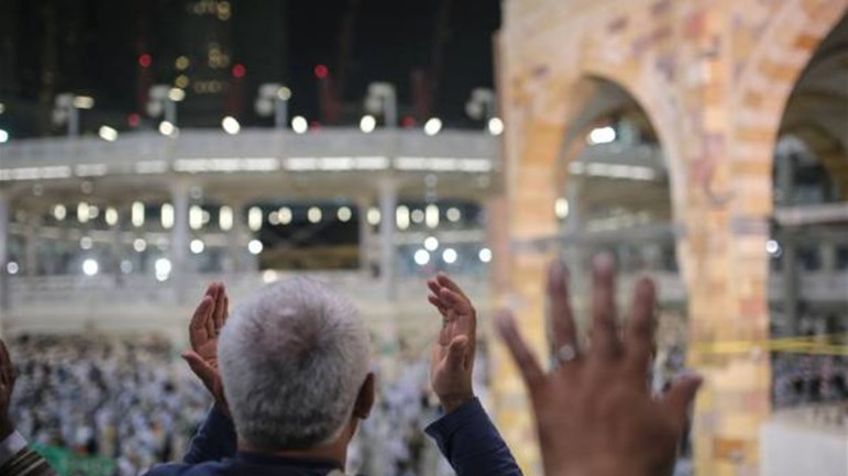 "قُلْ مَا يَعْبأ بِكُمْ رَبِّي لَوْلاَ دُعَآؤُكُمْ"