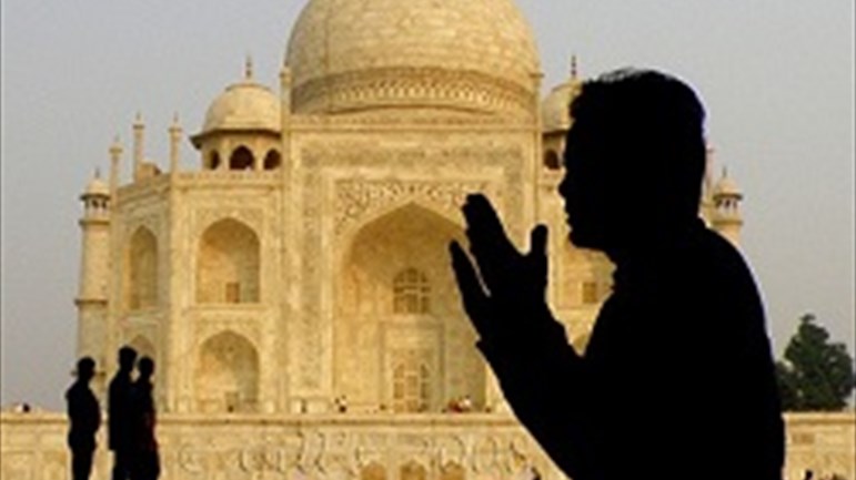 الله تعالى هو الملاذ الحقيقي