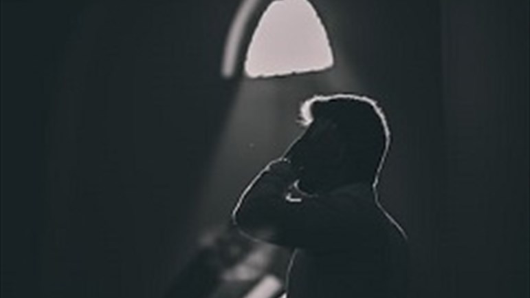 هل الدنيا والآخرة تقعان على طرفي نقيض؟