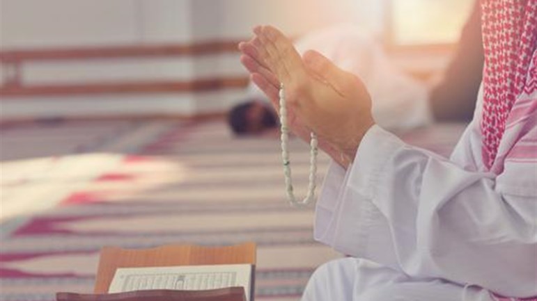 السَّيرُ في خطِّ اللهِ أم اتّباعُ الشَّهواتِ؟!