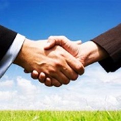 أخطأت بحقّ شخص عزيز..  فكيف أكفّر عن خطئي؟