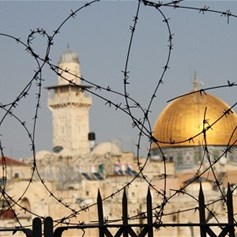 روح المقاومة تملؤنا أملاً بمحاصرة العدوّ يوماً ما