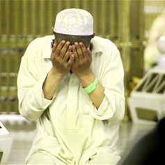 فلنتُبْ إلى الله توبةَ النّادمين..