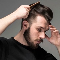الاهتمام بالمظهر وترك العلم