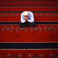 عناصر الإيمان وفاعليّته في الحياة