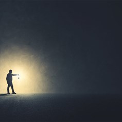 موقف الإسلام من القلق والتردُّد أمام العمل