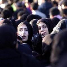 شعار تحرير المرأة بين المتحمّسين والرّافضين