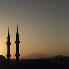 الإسلام يؤكّد نهج الرّحمة والحوار