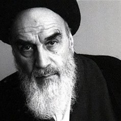 السيِّد الخمينيُّ (قده): واجهَ الاستكبارَ العالميَّ ودعا للعدالةِ والوحدة