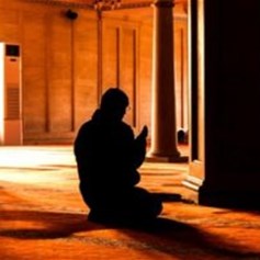 الحياةُ في رضا اللهِ سبحانَه
