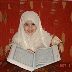 ابنتي تنفر من الدين: فكيف أحبّبها به وأقربها إلى الله؟
