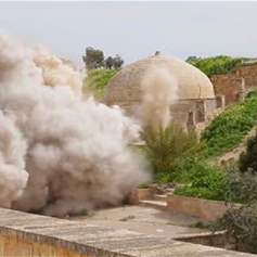 The view of Islam towards destroying shrines 
