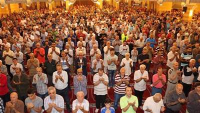 How to perform the Daily prayers