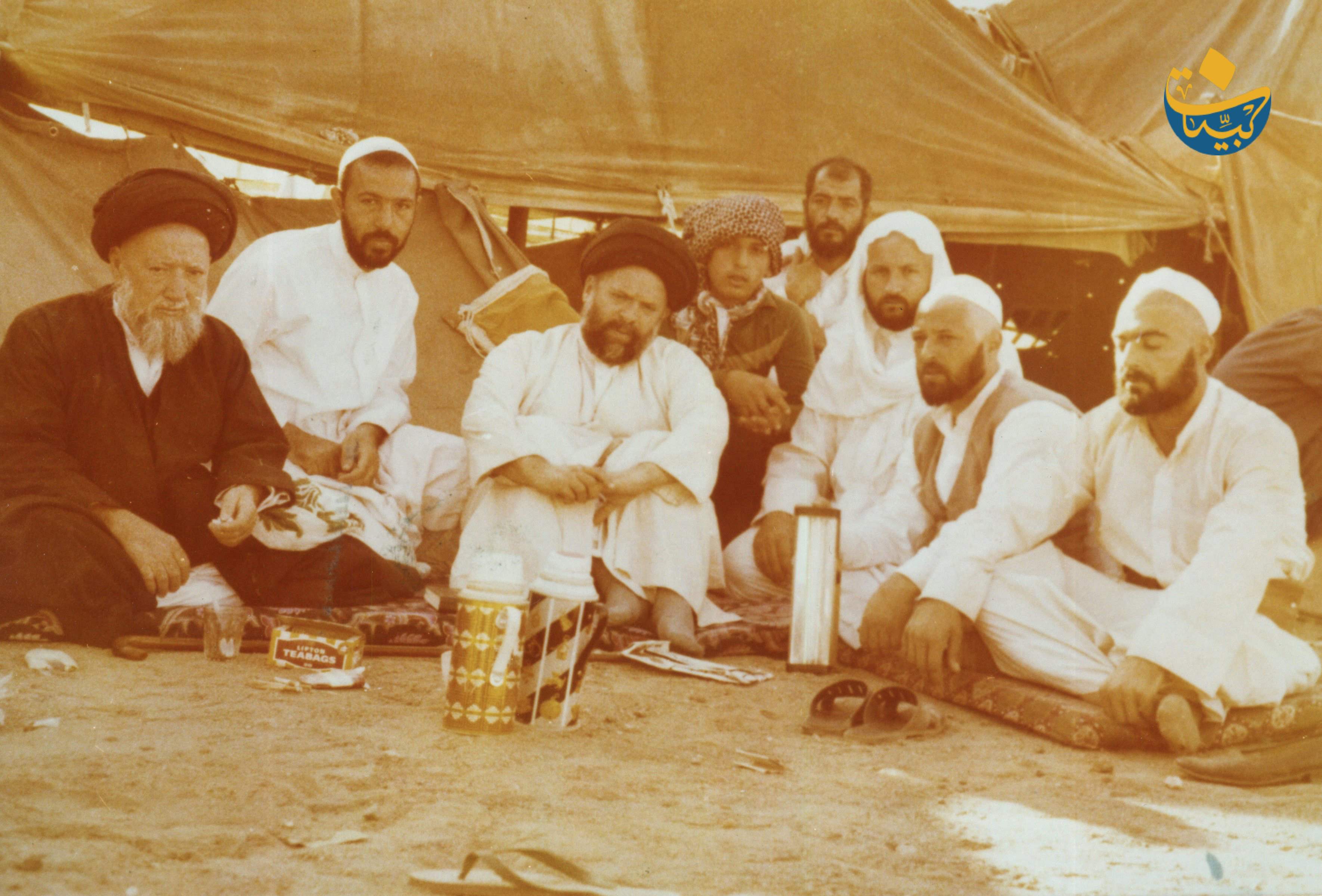 1977الشيخ راغب حرب-السيد علي فضل الله-السيد عبد الرؤوف فضل الله  السيد عبد الصاحب فضل الله والسيد محمد علي فضل الله