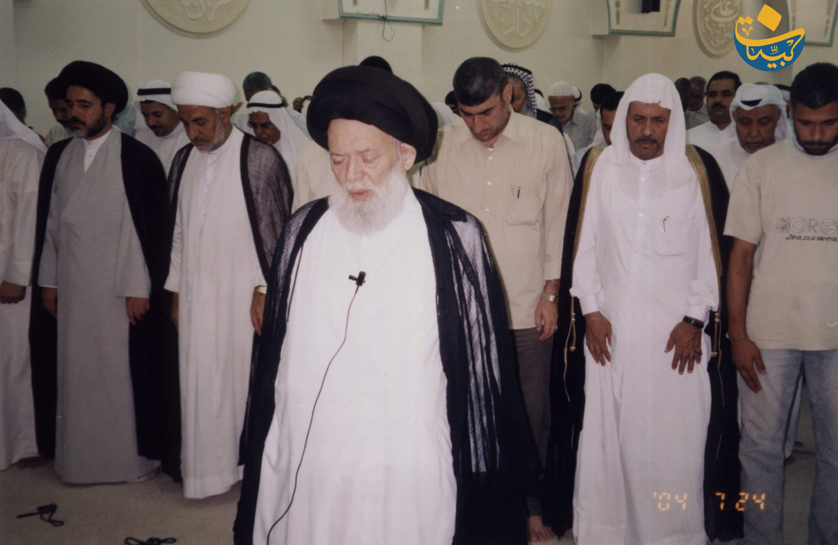 24 07 2004 صلاة جماعة