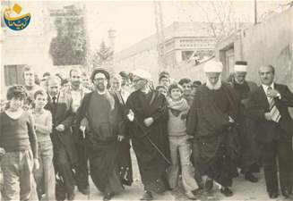 تشييع الحاج محمد حمزة عام 1975 في الشهابية الشيخ حسن عسيلي والشيخ ابراهيم سليمان