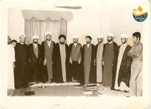 المدرسة الدينية في النبعة   1973 من اليمين السيد كاظم فضل الله الشيخ محمد عساف ش نزيه قميحة ش حسين درويش السيد نجيب خلف ش احمد كوراني السيد فضل الله ش عبد المنعم مهنا ش اسعد فنيش ش زهير كنج ش عبد المجيد عباس